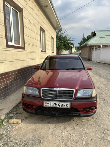продаю мерседес: Mercedes-Benz C 180: 1994 г., 1.8 л, Механика, Бензин, Седан