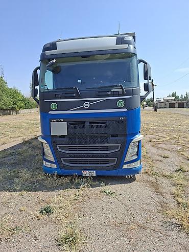 Volvo: Сүйрөгүч, Volvo, 2015 г., Тенттелген — 6
