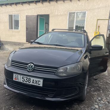 Volkswagen: Volkswagen Polo: 2010 г., 1.6 л, Механика, Газ, Седан — 1