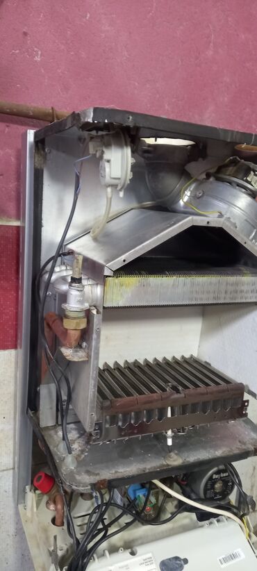 Kombilər: İşlənmiş Kombi 32 kVt, Ünvandan götürmə, Ödənişli quraşdırma, Zəmanətli, Kredit yoxdur -da lalafo.az — 4 Kombilər: İşlənmiş Kombi 32 kVt, Ünvandan götürmə, Ödənişli quraşdırma, Zəmanətli, Kredit yoxdur — 4