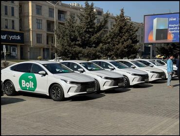 Tikinti ixtisasları: Taksi sürücüsü tələb olunur, Nəqliyyat vasitəsi verilir, Gündəlik ödəniş, 3-5 illik təcrübə