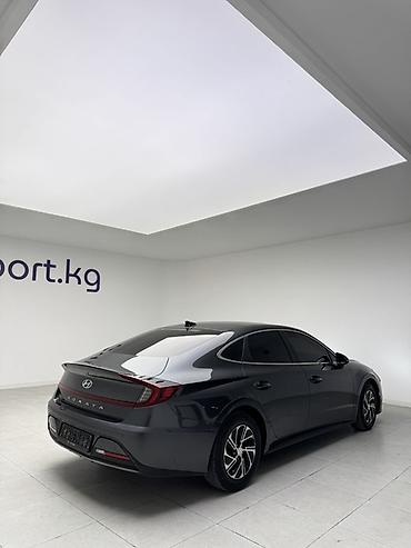 byd e1: Hyundai Sonata: 2022 г., 2 л, Автомат, Бензин, Седан — 5