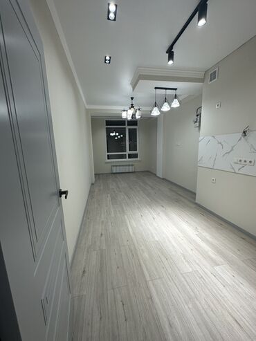 muzhskie kostjumy max house: 1 комната, 43 м², Элитка, 9 этаж, Евроремонт