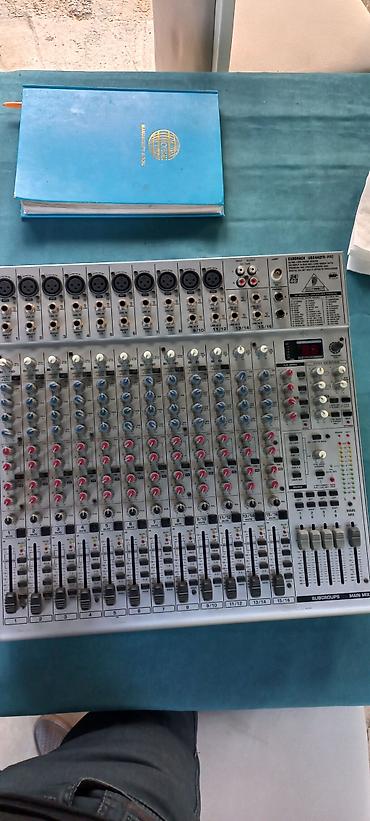 Микшеры: Behringer Eurorack UB2442FX-PRO mikser ideal veziyyetde - 24 girişli — 6