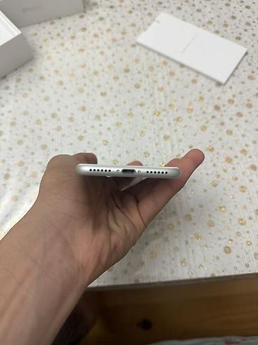 iphone 5s kreditle satisi: IPhone 7, Gümüşü, Barmaq izi — 5