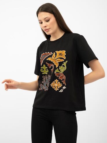 футболка от stussy: Футболка, Классическая модель, Хлопок, Новый, Все размеры