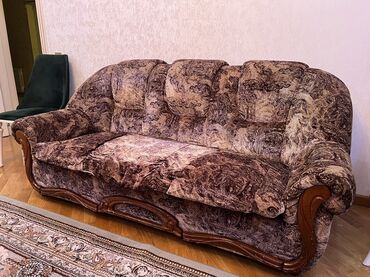 Divan və kreslo dəstləri: İşlənmiş, Divan, 2 kreslo, Divan, Bazasız, Açılmayan — 4