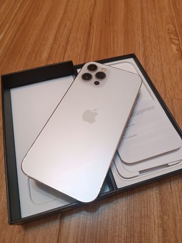 Apple iPhone: IPhone 12 Pro, Б/у, 256 ГБ, Белый, Защитное стекло, Чехол, Коробка