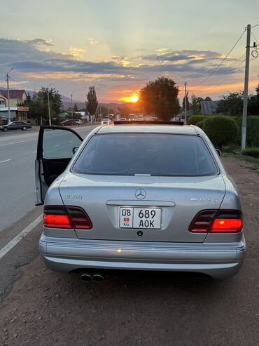 Mercedes-Benz: Mercedes-Benz E-Class: 2001 г., 4.3 л, Автомат, Бензин, Седан