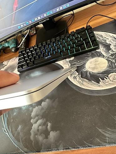 Apple MacBook: Apple MacBook Air 13" (Model A1989, EMC 3214) Cpu : i5 2.3 Ghz Gpu -da lalafo.az — 4 Apple MacBook: Apple MacBook Air 13" (Model A1989, EMC 3214) Cpu : i5 2.3 Ghz Gpu — 4