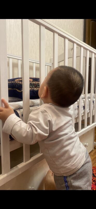 тойбосс курица цена бишкек: Манеж керебет, Колдонулган, Комоду менен, Жыгач
