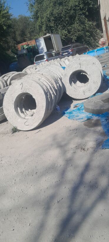 Железобетонные (ЖБИ) кольца для септика: Железобетонное (ЖБИ) кольцо для септика Размер: 150 x 90 x 8 см, Бесплатная установка, В розницу — 3