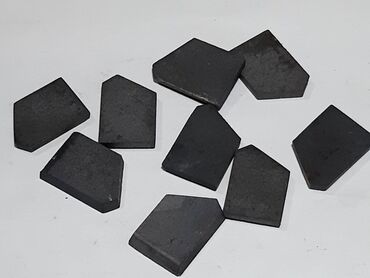 Ostali alati i mašine: Vidija plocice 23x16mm debljine 3,7mm za navarivanje Vidija pločica, X — 14