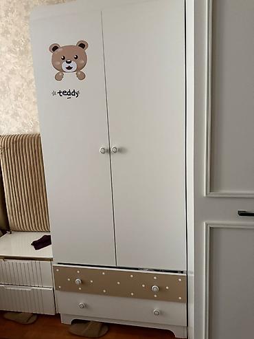 teddy mişka: Uşaq otağı üçün şkaf - Dizayn: Ağ rəngdə, ön hissədə “teddy” ayıcığı — 1