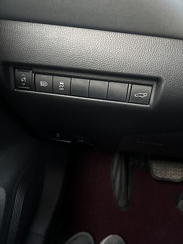 Toyota: Toyota Venza: 2021 г., 2.5 л, Типтроник, Гибрид, Внедорожник — 15