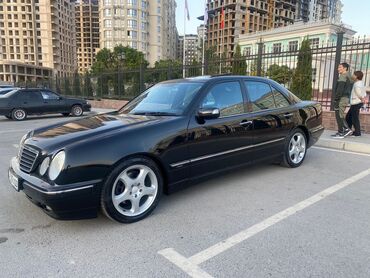 авто сапок: Mercedes-Benz E 430: 2000 г., 4.3 л, Автомат, Бензин, Седан