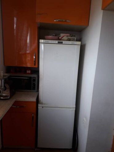 Köhnə tikili: Bakı, 8-ci kilometr, 2 otaqlı, Köhnə tikili, m. Qara Qarayev, 45 kv. m — 7