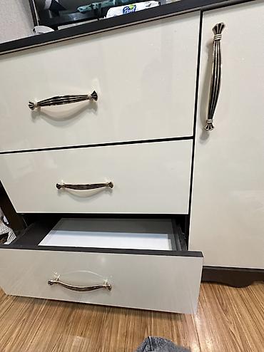 Спальные гарнитуры: Спальный гарнитур, Б/у, Двуспальная кровать, Шкаф, Комод — 10