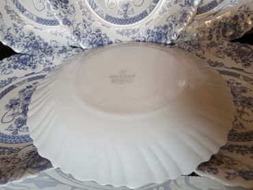 Kuhinjski setovi: Servis arkopal za torte,kolace Francuska iz 80ih. Sevis je perfektan — 6