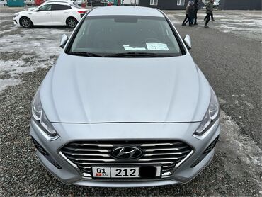 продаю машину или меняю на квартиру: Hyundai Sonata: 2017 г., 2 л, Автомат, Газ, Седан