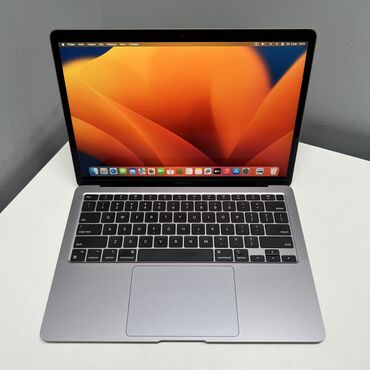 Ноутбук, Apple, 8 ГБ ОЗУ, Apple M1, 13.3 ", Б/у, Для работы, учебы, память SSD