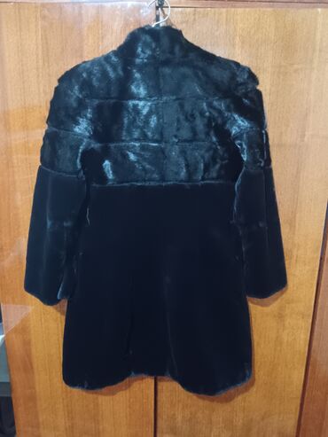 Дубленки: Дубленка, Классическая модель, Турция, По колено, M — 4