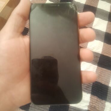işləmiş kamera: IPhone Xs, 256 GB, Qızılı, Simsiz şarj, Face ID