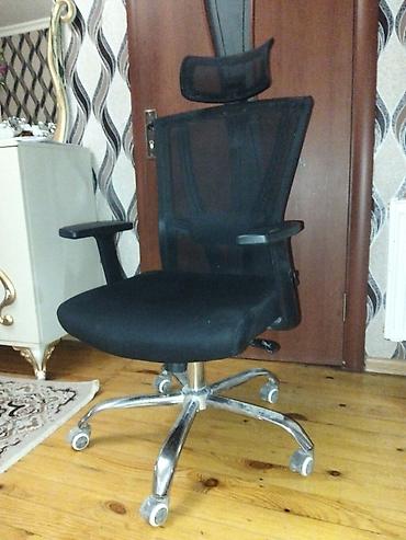 Ofis mebeli: Ofis oturacaqları dəsti qiymət 3 ne aidi çox ucuz verirəm yer tutur — 3