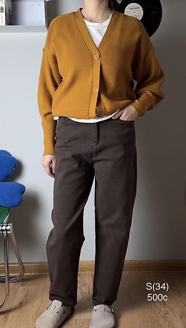 Кардиганы: Джинсы б/ у носили не долго 
Цены от 300-800с 
Размеры: xs-m — 3