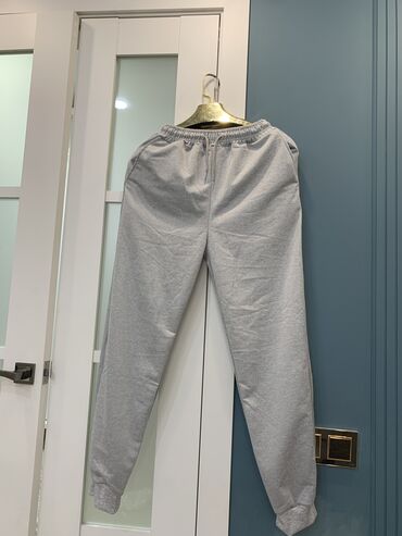 мужские штаны теплые: Брюки M (EU 38), L (EU 40), XL (EU 42), цвет - Серый