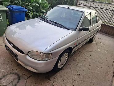 moj auto: FORD ESCORT 1.6 2000. GOD. - KOMPLETAN AUTO U DELOVIMA | FORD velika — 1