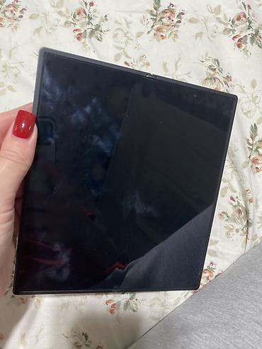 обычные часы: Samsung Galaxy Z Fold7 256 гб новый не пользовалась возможен обмен — 2
