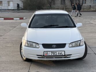 кия соренто 2020: Toyota Camry: 2000 г., 2.2 л, Автомат, Бензин, Седан