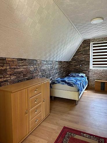 kuce na prodaju vrsac: Izdaje se vikendica od 40m2 u Kajtasovu. Kapaciteta do 4 osobe. Cena — 10