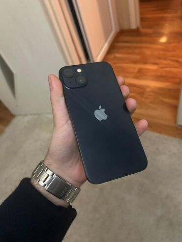 Apple iPhone: IPhone 13, Qara, Simsiz şarj — 5