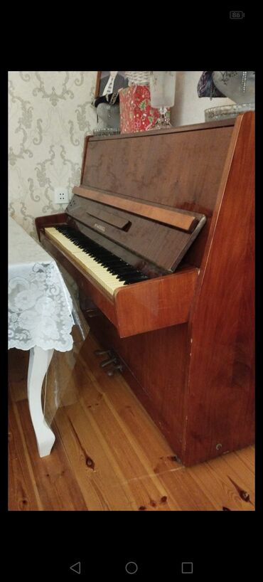 fortepiano satisi: Pianino satilir 150azn. Unvan novxani m 6650 NigAz(yalnız vapda yazın