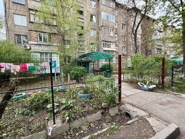 Продажа квартир: 2 комнаты, 44 м², 104 серия, 4 этаж, Старый ремонт