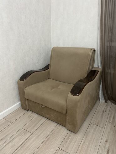 ротанговый мебель: Диван-кровать, цвет - Коричневый, Б/у
