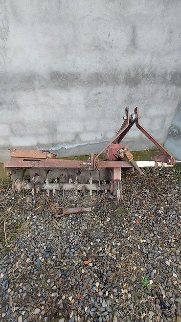 traktor frezi: Frez ve kasilka ikisi birlikte satilir ayri ayriliqdada satmaq — 2