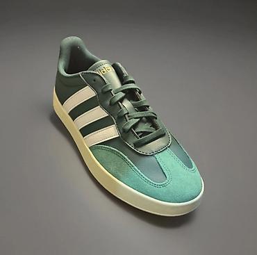 Ayaqqabılar: Adidas Barreda - Green
Amerikadan yeni gəlib, qutusu var. Ölçü 45 — 1