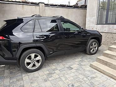 битые машины купить: Toyota RAV4: 2021 г., 2.5 л, Автомат, Гибрид, Кроссовер — 2
