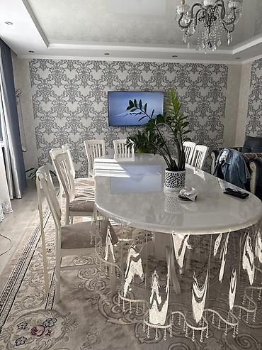 projector screen: Стол и стул для зала, Б/у, цвет - Белый — 2