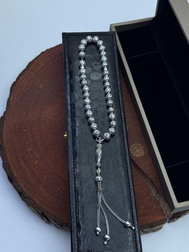 Təsbehlər: Gumuş tesbehler. 925 prob. Yenidir.qiymetler ferqlidir. Cekiye gore — 2
