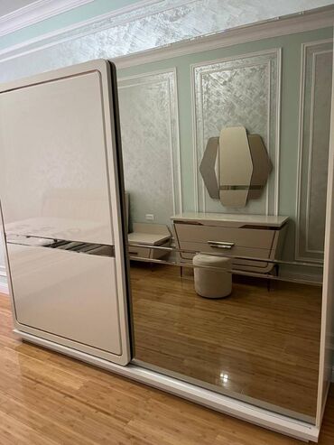 Uzunmüddətli kirayə mənzillər: Tibb Universiteti yaxınlığında 18 mərtəbəli binanın 15-ci mərtəbəsində -da lalafo.az — 6 Uzunmüddətli kirayə mənzillər: Tibb Universiteti yaxınlığında 18 mərtəbəli binanın 15-ci mərtəbəsində — 6