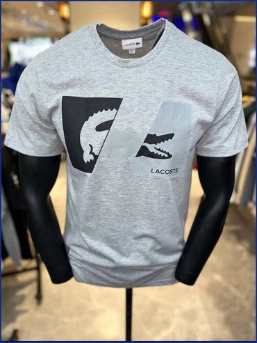 Majice: Muška majica Vel.S cena 1800 dinara vel.M cena 2000 dinara Vel.L — 6