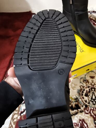 Botinka və botilyonlar: Ölçü: 39, rəng - Qara, Yeni — 7