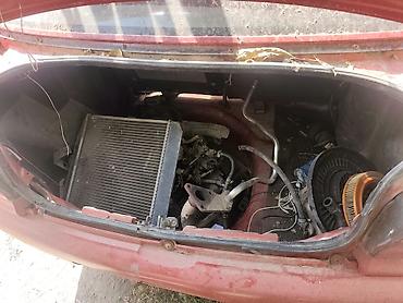американский номер: Mazda 121: 1991 г., 1.3 л, Механика, Бензин, Седан — 8
