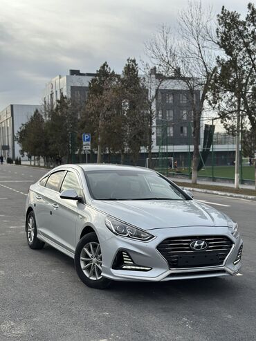 Hyundai: Hyundai Sonata: 2018 г., 2 л, Автомат, Газ, Седан