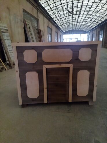 Yuvalar: Taxta it evi – əl işi - Material: tam ağac (lövhə), möhkəm karkaslı — 4