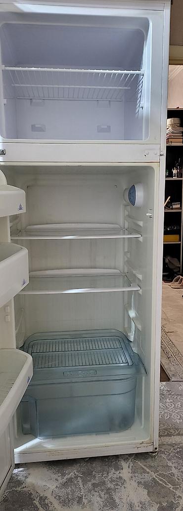 холодилник веко: Холодильник BEKO, двухкамерный, с верхней морозильной камерой — 2